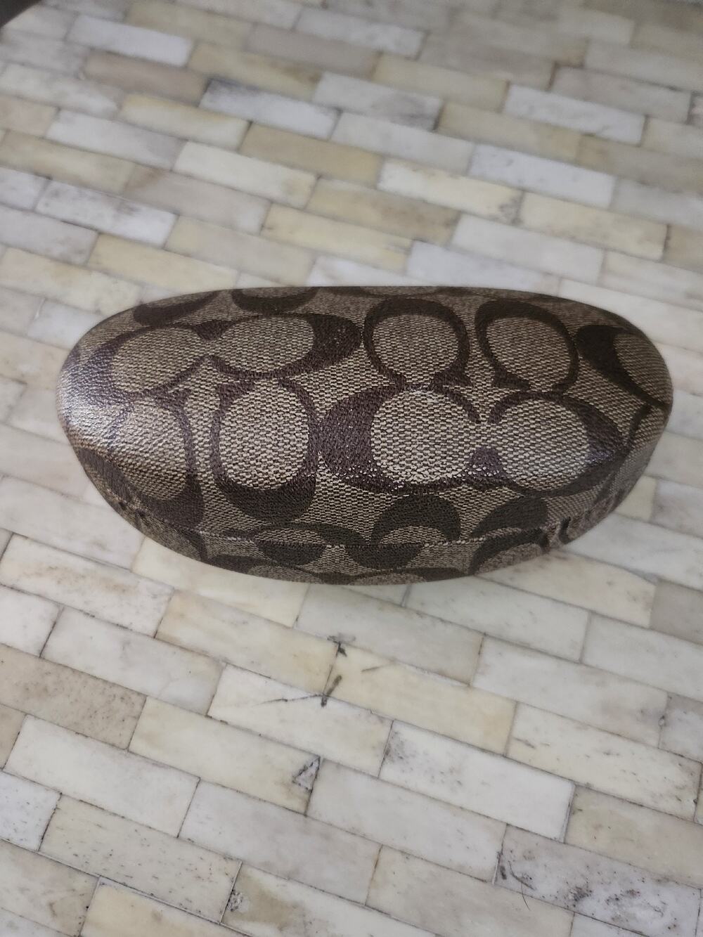 Coach monogram hard clamshell eyeglasses or sunglasses case EMPTY - Picture 1 of 4